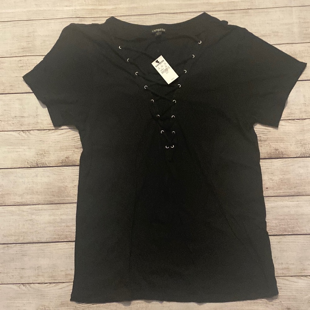 Express Shortsleeve Top NWT